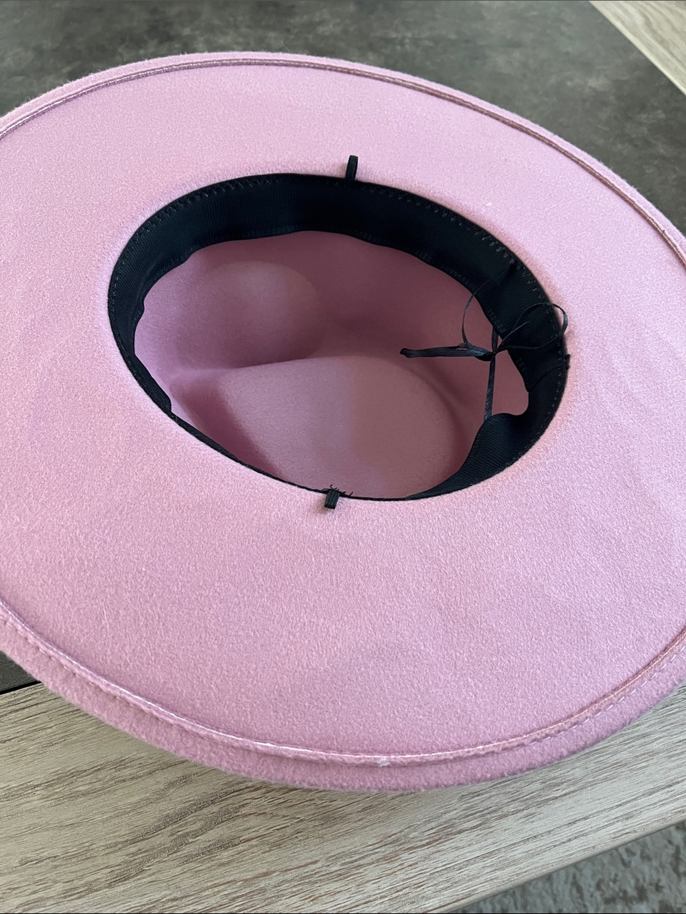 Pink hat - Picture 2 of 2